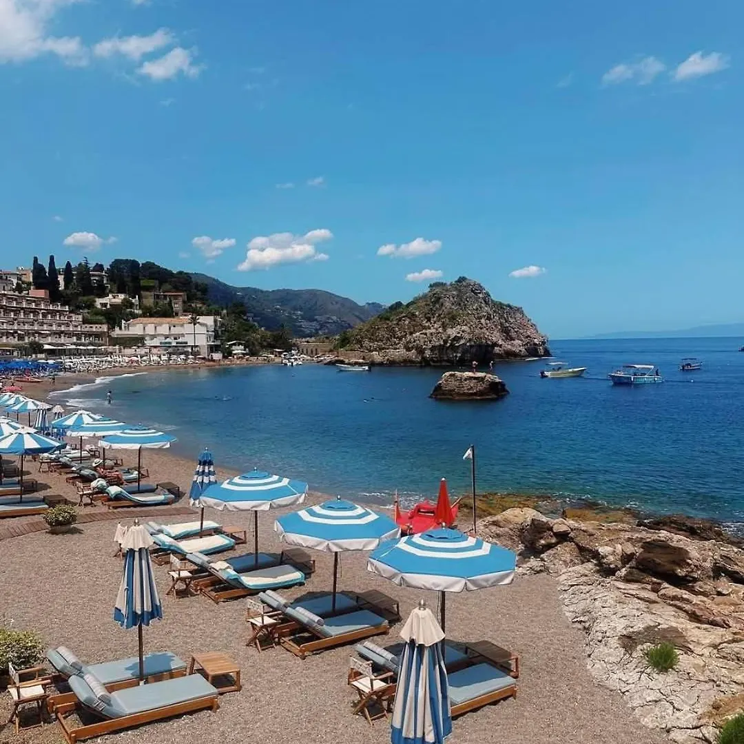 Ntonia Holiday Santa Teresa Di Riva 0*,