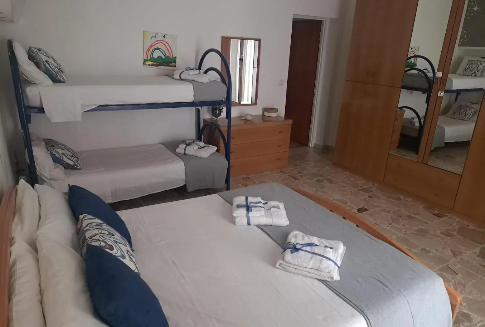 Ntonia Holiday Santa Teresa Di Riva
